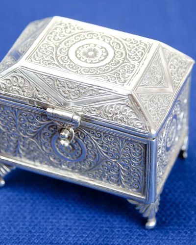 OLD SILVER BOX